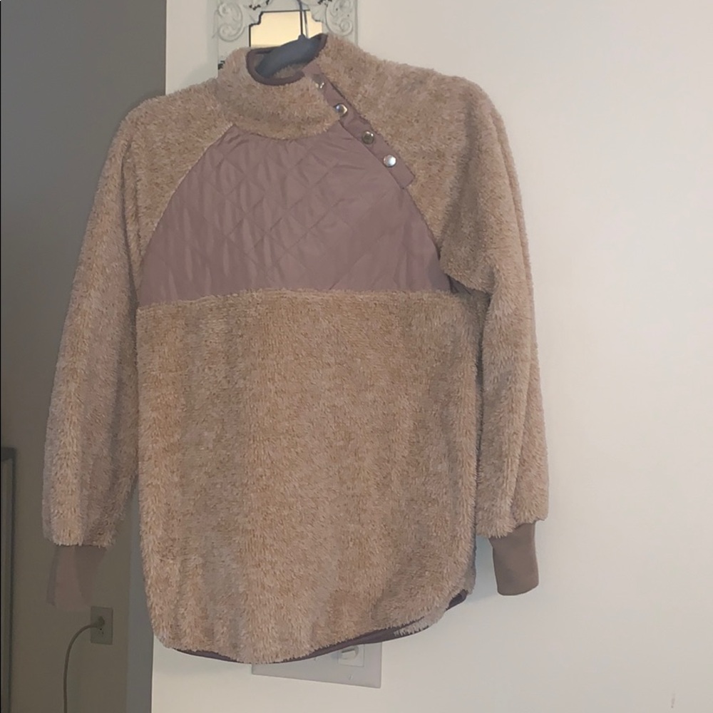 Fleece sweatshirt, size M